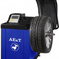 Балансировочный станок AE&T B-823 для колес легковых автомобилей