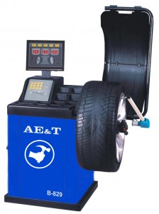 Балансировочный станок AE&T B-829 для колес легковых автомобилей